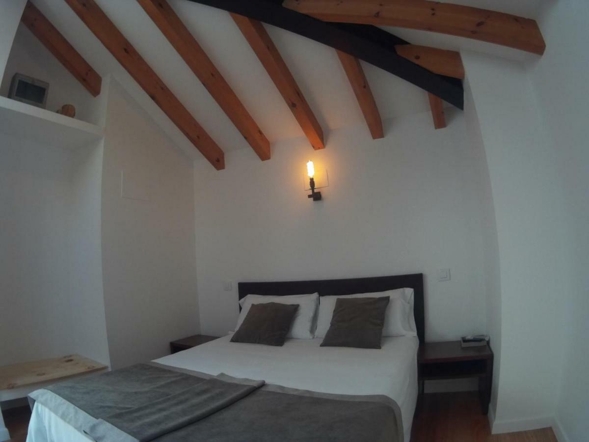 Castro Urdiales - La Vieja Estacion - Cerca De Bilbao Guest House Bagian luar foto
